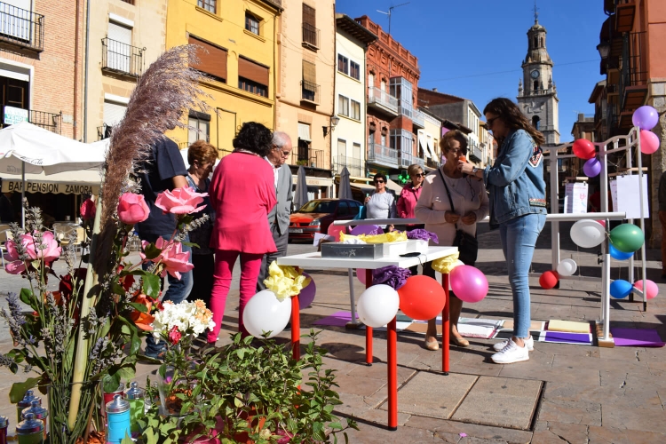 MÁS ALLÁ DE LA MEMORIA. DÍA MUNDIAL DEL ALZHEIMER 2019