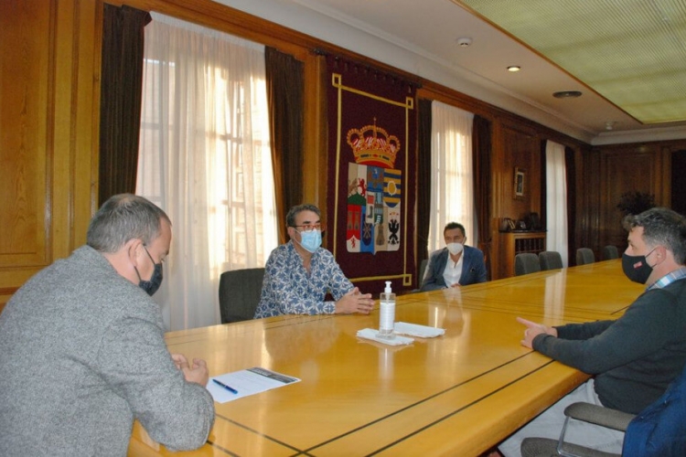 LA DIPUTACIÓN DE ZAMORA ESTUDIARÁ AMPLIAR LA AYUDA A LA ASOCIACIÓN DE ALZHEIMER