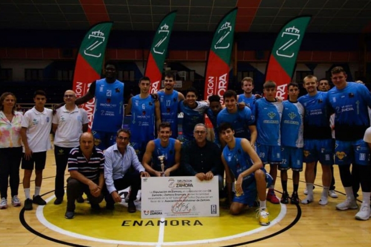 EL BALONCESTO LOGRA 825 EUROS PARA LA ASOCIACIÓN DE ALZHEIMER DE ZAMORA